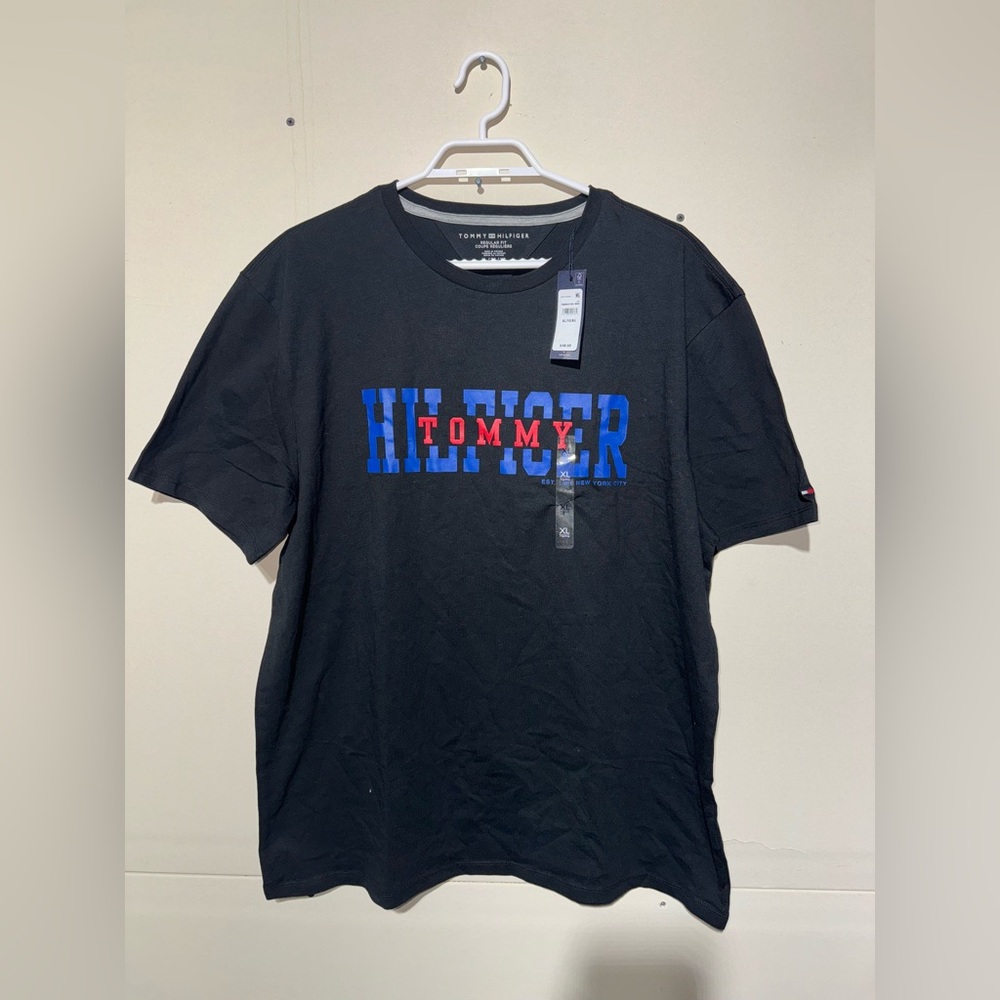 Tommy Hilfiger tee